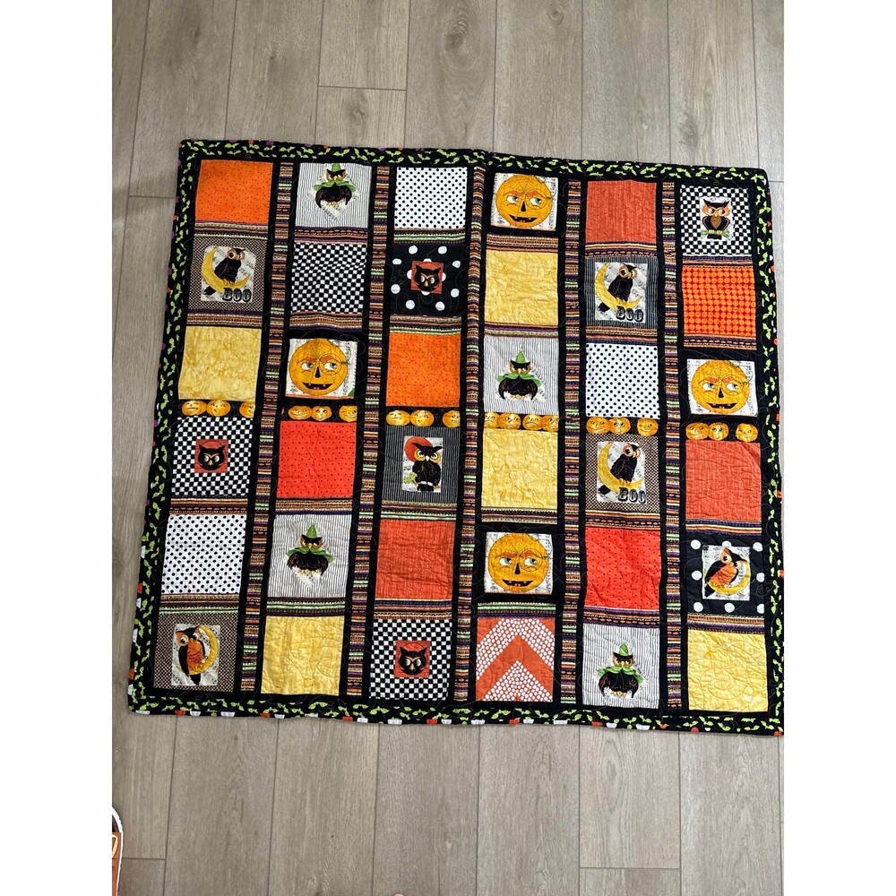 Handmade Halloween Fall Harvest Retro Vintage 90s Y2K Granny Cottage Quilt EUC